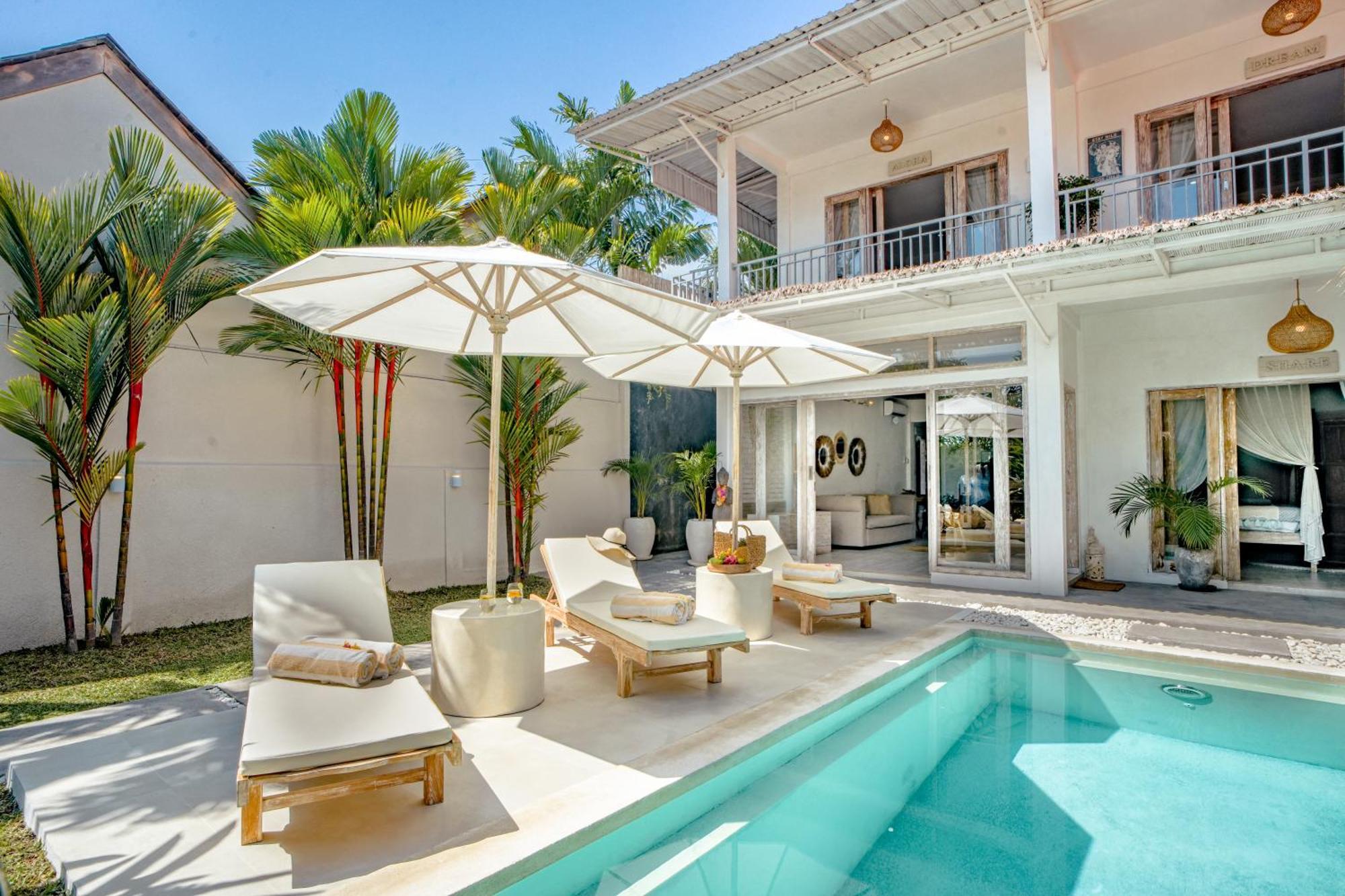Villa Piece Of Peace Private 3br With Large Pool And Garden Canggu